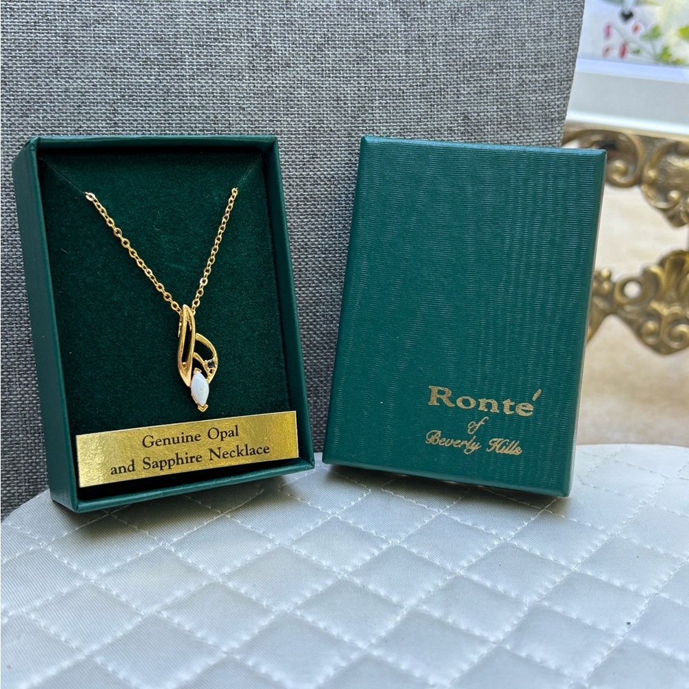 Genuine Opal And Sapphire Necklace Brand New In Presentation Box From Jeweler